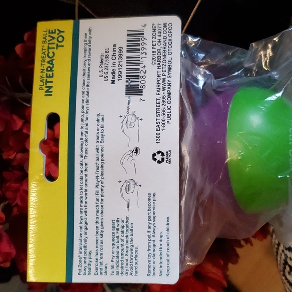 Play - N - Treat Ball - Picture 5 of 5